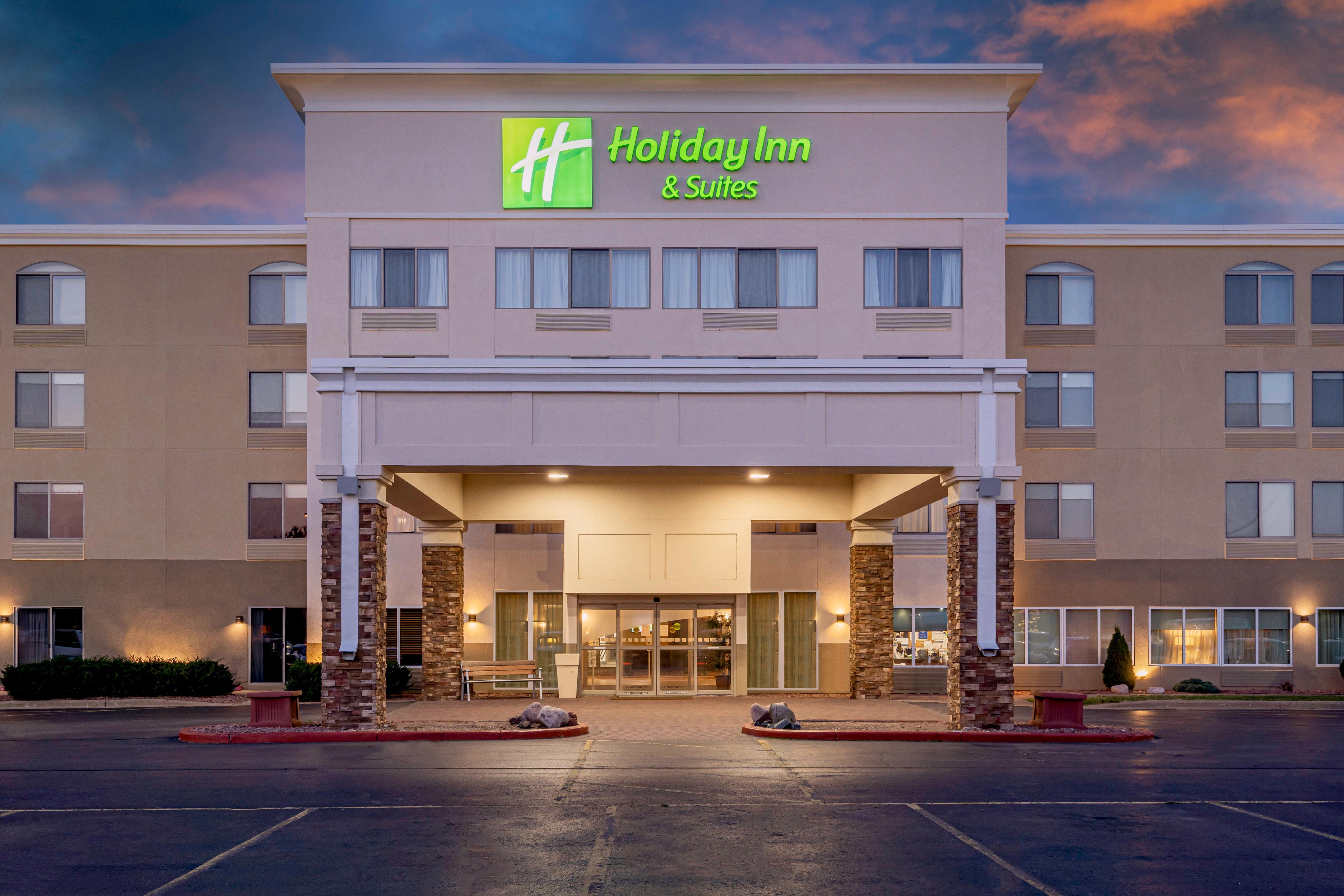 Holiday Inn & Suites Wausau-Rothschild By Ihg Exterior foto